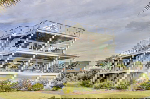Foto 1 - 7 Beachwood East by Avantstay Steps to the Beach Ocean Views Hot Tub 7bdr