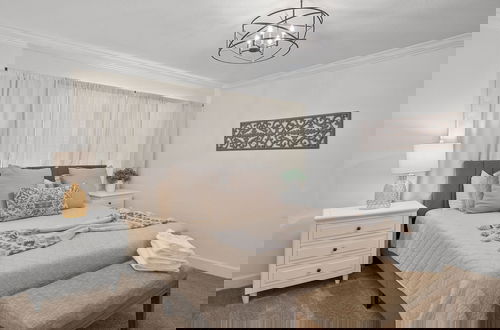 Foto 21 - Amazing 4 Bedrooms Home With Pool Close to Disney