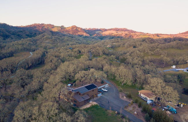 Gable by Avantstay Beautiful 3 5 Acre Oasis w Gorgeous Views Pool Hot Tub - Foto 36