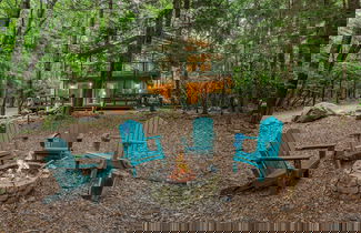 Photo 2 - The Four Seasonal by Avantstay Hot Tub Spacious Deck Fire Pit