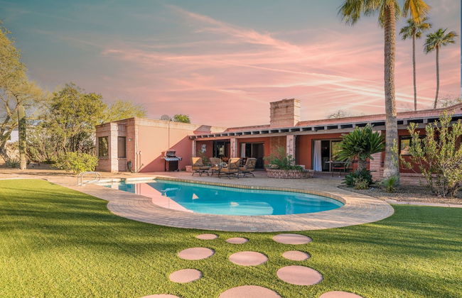 La Casona by Avantstay Gorgeous Spanish Style Oasis w Historic Charm Pool - Foto 1