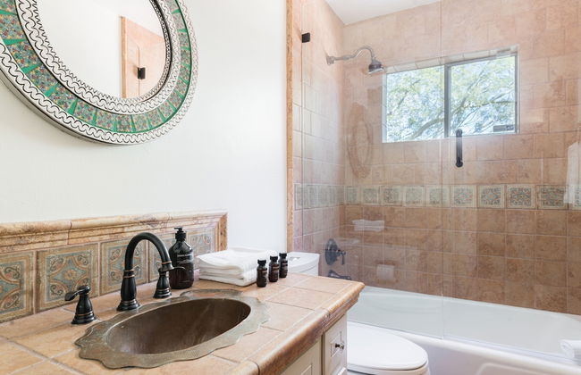 La Casona by Avantstay Gorgeous Spanish Style Oasis w Historic Charm Pool - Foto 34