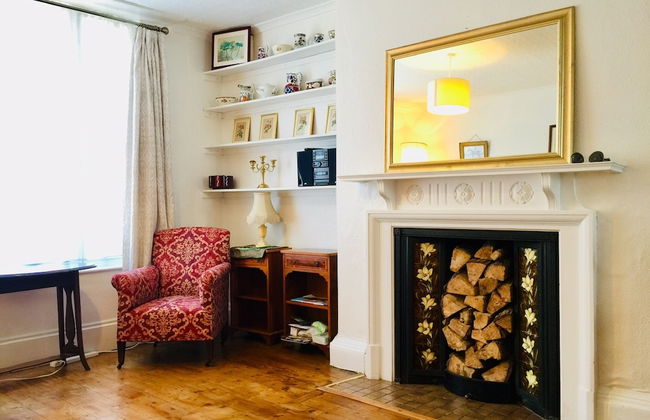 Entire Cottage Style Flat in Heart of Wallingford - Foto 1