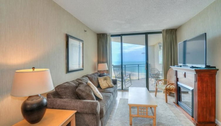 Photo 1 - Cozy Ocean View Condo! Beach Front Building