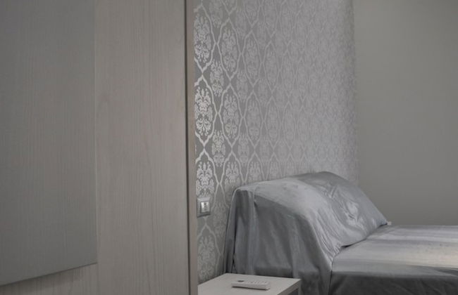 Imperial Suite - Photo 11