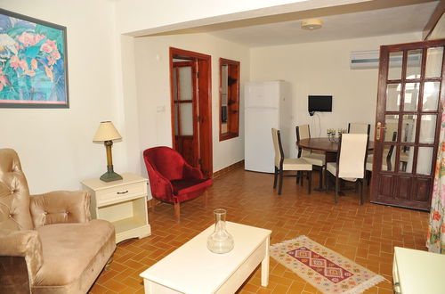 Photo 7 - Panorama Apartments