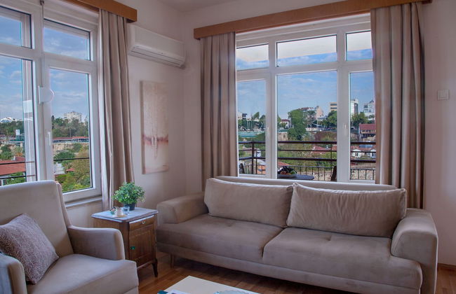 Aheste_simple Sea View Flat in Lovely Old Town - Photo 1