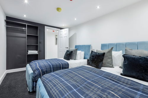 Photo 18 - Wellington Suites by Sasco Apartments