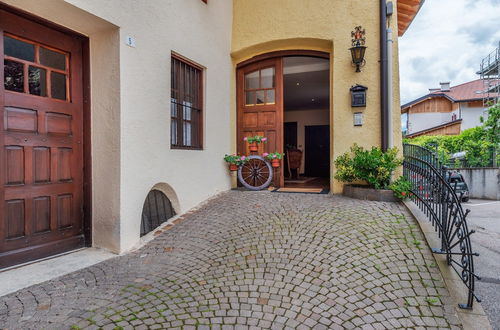 Photo 1 - Belvilla by OYO Charming Apartment in Brez With TV