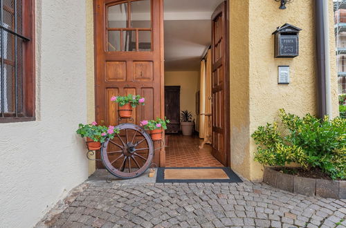 Photo 5 - Belvilla by OYO Charming Apartment in Brez With TV