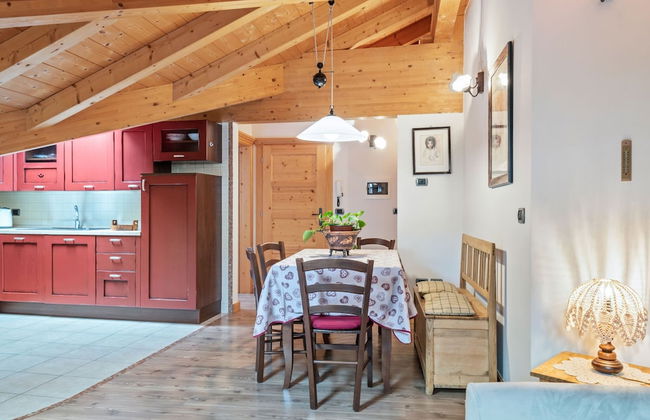 Belvilla by OYO Charming Apartment in Brez With TV - Foto 25