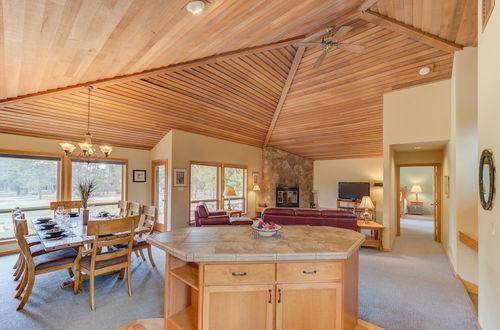 Photo 10 - Jackpine Lane #6 by Village Properties at Sunriver