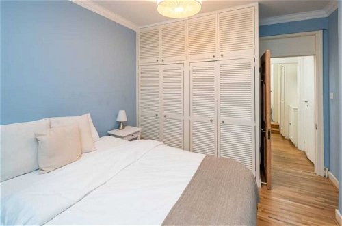 Photo 2 - Cosy 2 Bedroom Apartment in Bayswater