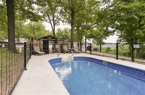 Photo 36 - Givens Glamper Heartland W 3 Beds, Outdoor Pool, Views for Days