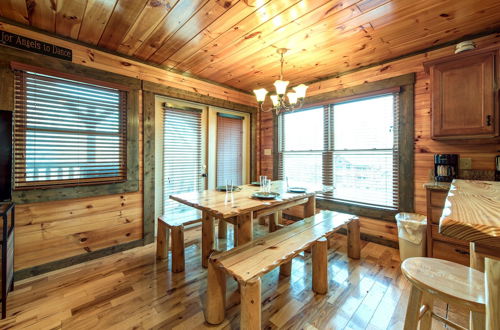 Photo 21 - Celebration Lodge by Jackson Mountain Homes