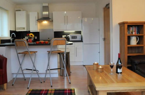 Photo 5 - Lovely, Light and Airy 1-bed Flat in Stornoway