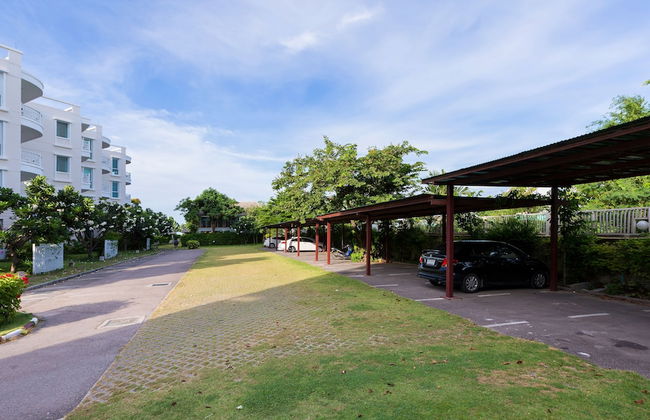 Baan Poolom Beachfront Condominium - Foto 74