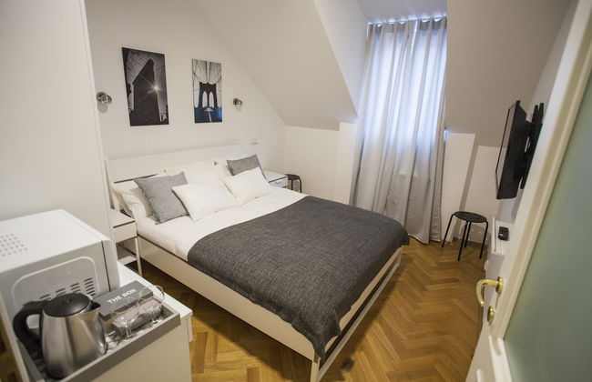 Prague Žižkov Studios - Photo 1