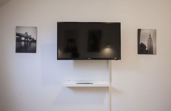 Prague Žižkov Studios - Photo 20