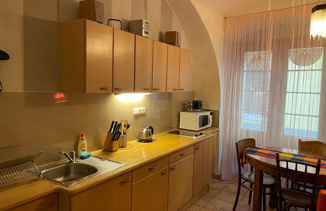 Rustic Ground Floor Apartment in Mala Strana - Foto 5