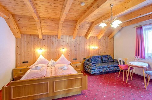Foto 10 - Luxury Apartment in Längenfeld near Ski Area