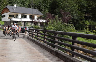 Photo 1 - Cozy Holiday Home in Mauterndorf near Ski Area