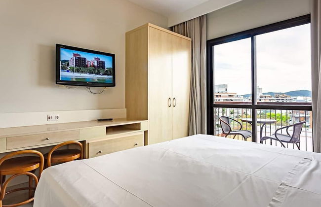 Estúdios Modernos em Resort pé na areia - Jurerê Beach Village JBVJR - Foto 17