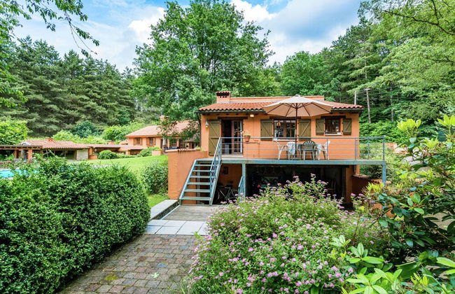 Cosy and Snug Holiday Home With Joint Swimming Pool - Foto 28
