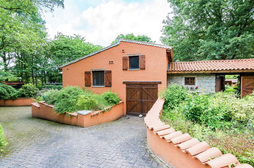 Foto 31 - Cosy and Snug Holiday Home With Joint Swimming Pool