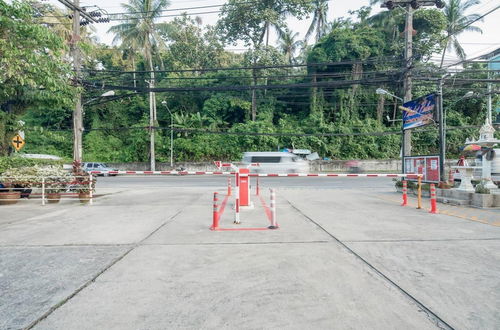 Foto 44 - Patong Beach Gardens - Pool, Fast Wifi, Smart TVs