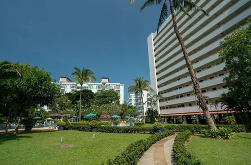 Foto 49 - Patong Beach Gardens - Pool, Fast Wifi, Smart TVs