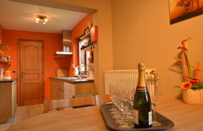 Nice Holiday Farmhouse Located in Sourbrodt near Ski Resort of Ovifat - Foto 29