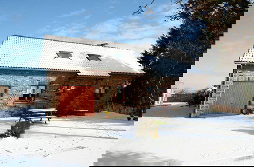 Foto 50 - Nice Holiday Farmhouse Located in Sourbrodt near Ski Resort of Ovifat