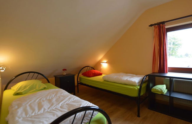 Nice Holiday Farmhouse Located in Sourbrodt near Ski Resort of Ovifat - Foto 11