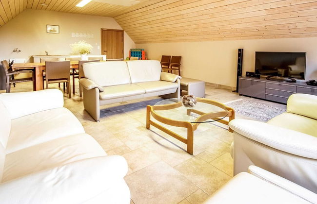 Home in a Rural Setting With a Wonderfully Garden - Foto 2