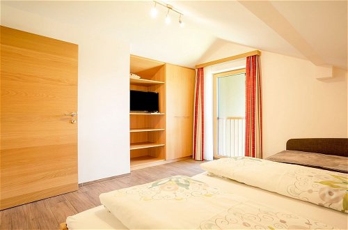 Foto 4 - Sunlit Apartment near Ski Area in Weissensee