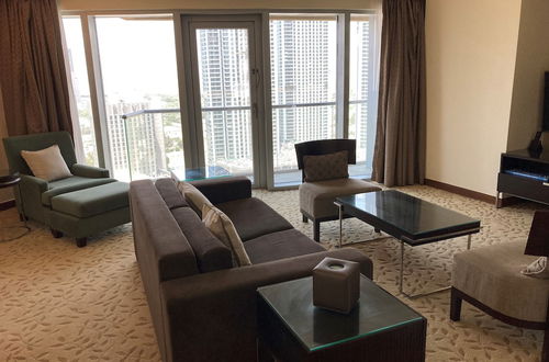 Photo 18 - Luxury stay at Fashion Avenue Dubai Mall Residence