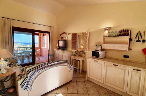 Foto 12 - Stunning Apartment With Pool in Olbia, Sardinia