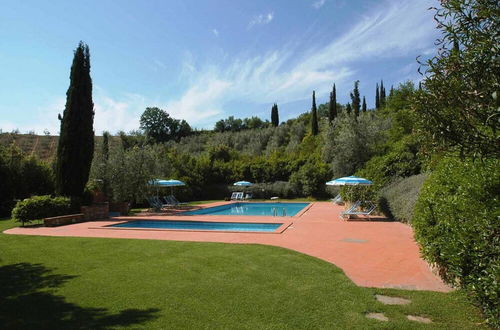 Photo 5 - Country House in Chianti With Pool ID 36