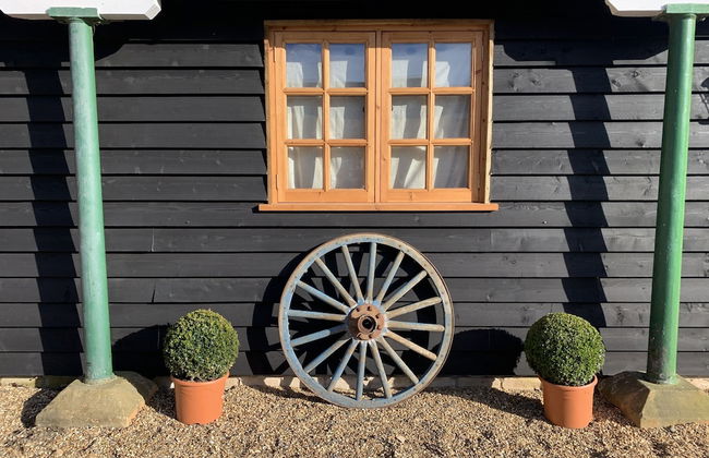 Cheesemans farm house stables - Photo 32