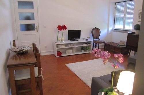 Photo 14 - Alvalade Apartment