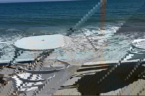 Photo 14 - Malibu Beach Paradise Apartments