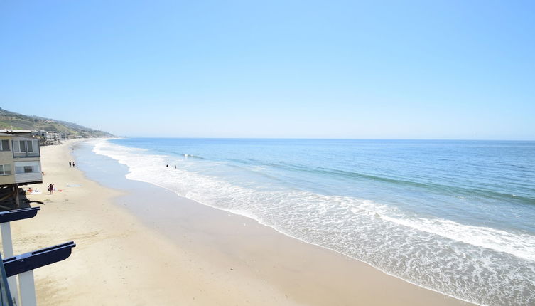 Photo 1 - Malibu Beach Paradise Apartments