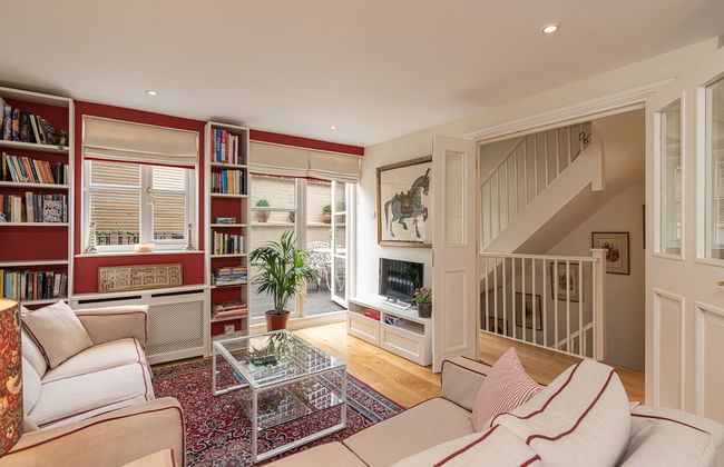 JOIVY Lovely 2bed House in Wandsworth w/ Backyard Patio - Foto 25