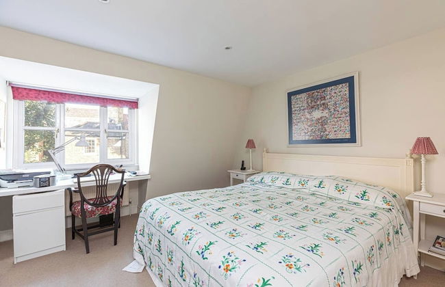 JOIVY Lovely 2bed House in Wandsworth w/ Backyard Patio - Foto 7