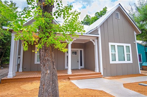 Photo 22 - Brand New Remodeled 3br/2.5ba House Near Downtown