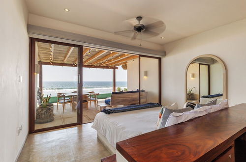 Photo 10 - Marea Beachfront Villas