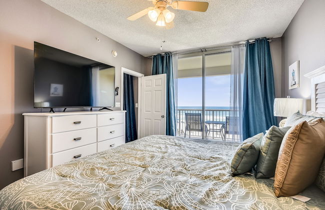 Majestic Beach Resort by Book That Condo - Foto 17