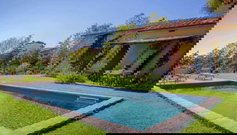 Foto 1 - 4 Person Villa with Private Swimming Pool & Garden in Lovely Surroundings near Cortona