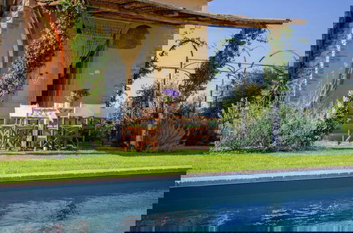 Foto 19 - 4 Person Villa with Private Swimming Pool & Garden in Lovely Surroundings near Cortona